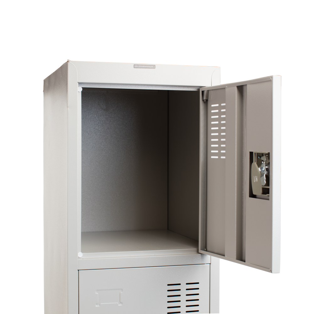 compartment-locker-open