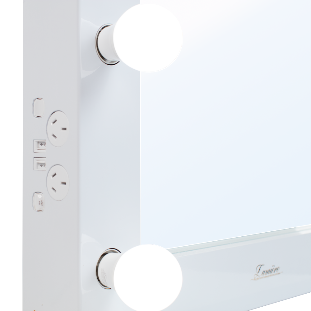 make-up-mirror-close-up