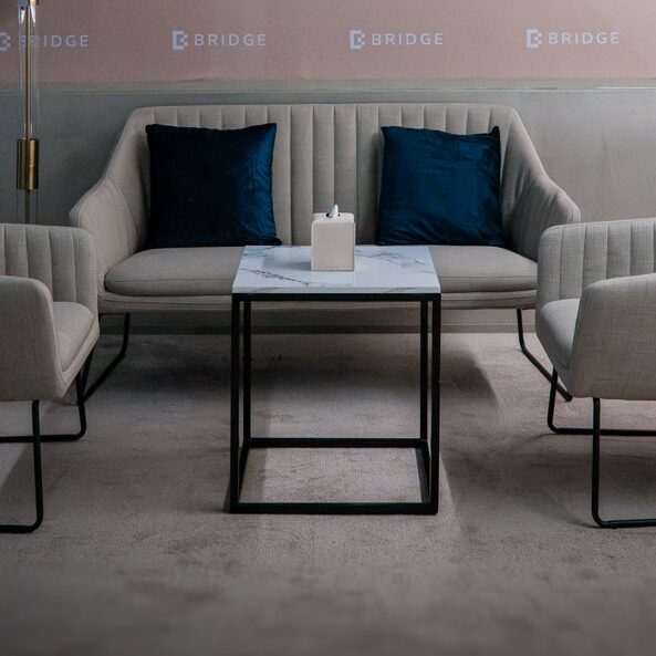 Elwood : Oslo at Bridge